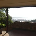 Arianna Hill House 3*