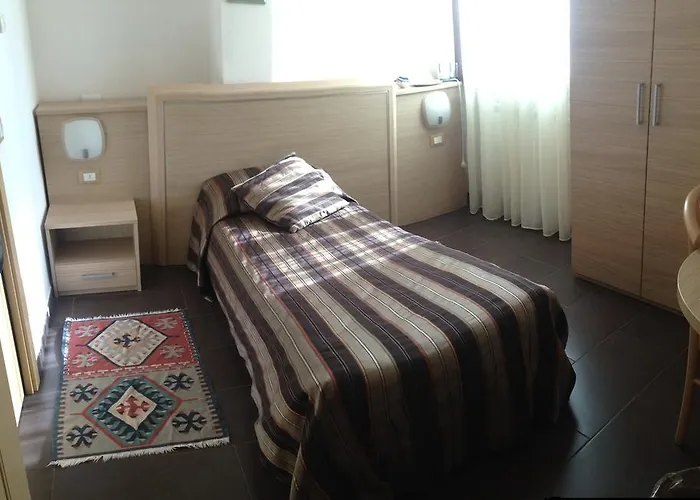 Arianna Hill House Отель типа 