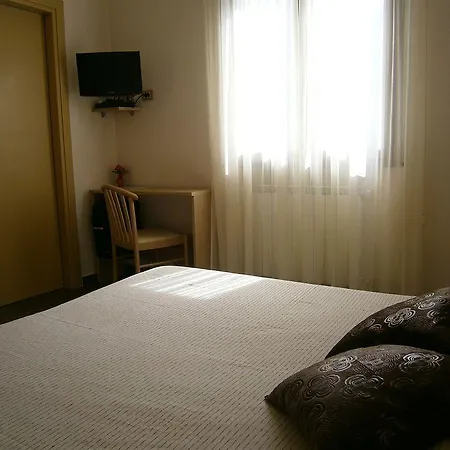 Arianna Hill House 3* ラ・スペツィア