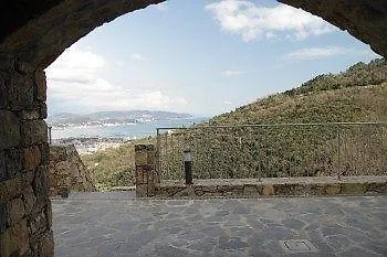 Arianna Hill House Alojamento de Acomodação e Pequeno-almoço La Spezia