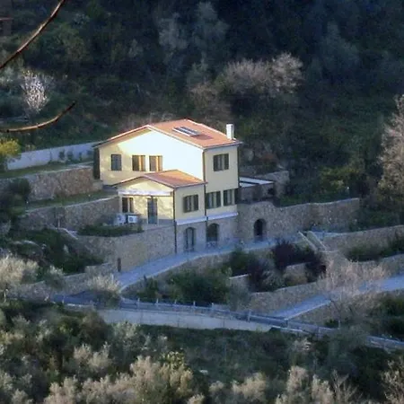 Arianna Hill House ラ・スペツィア